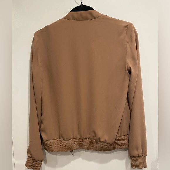 Aritzia Babaton Gilroy Blouson Bomber - Picture 3 of 3